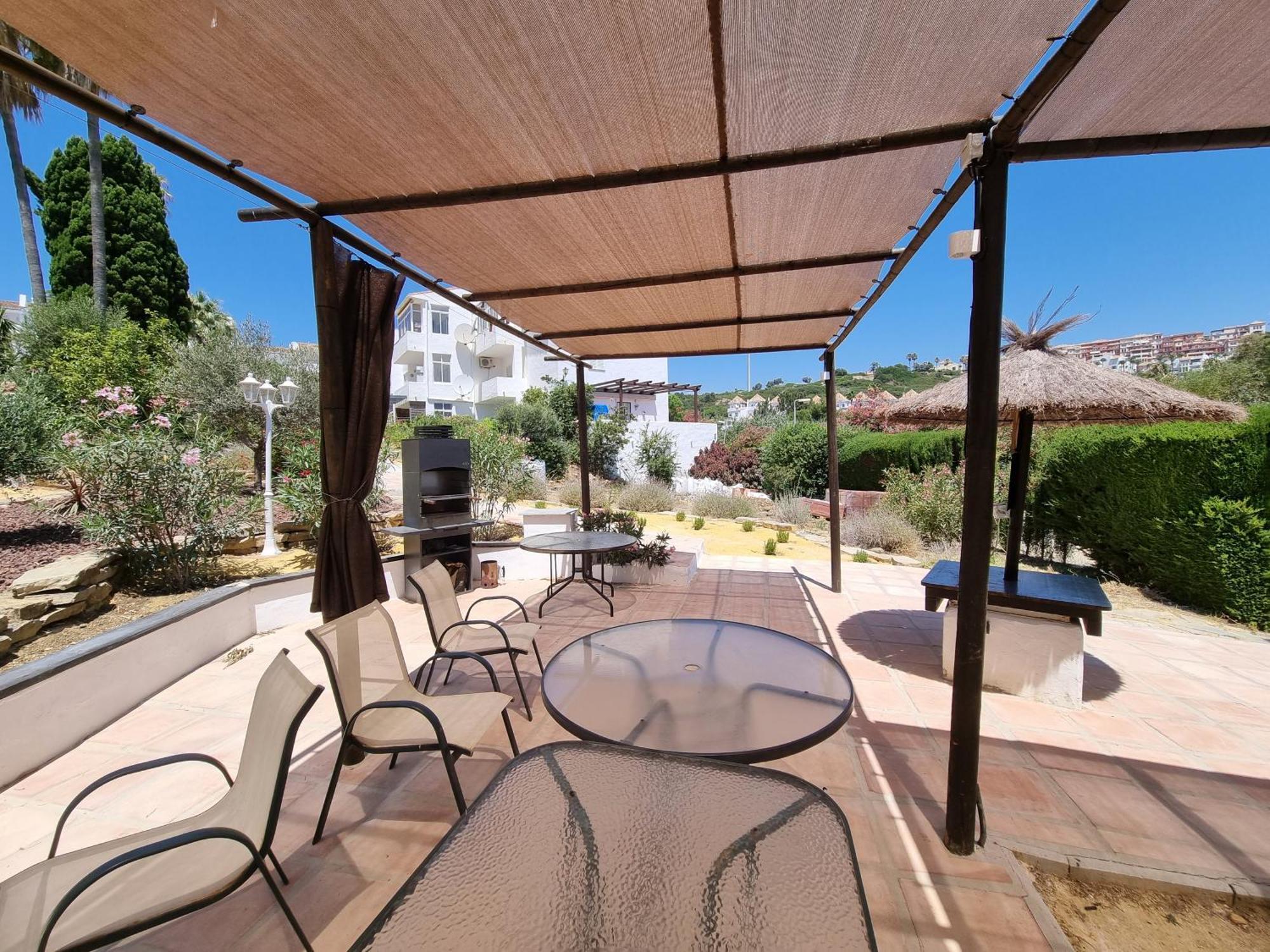 מנילבה Pueblo Camelot El Castillo מראה חיצוני תמונה